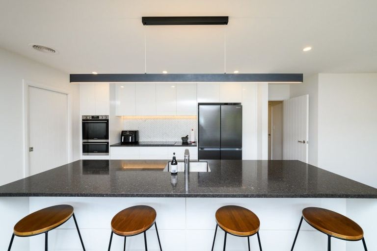 Photo of property in 51 Freedom Drive, Kelvin Grove, Palmerston North, 4414