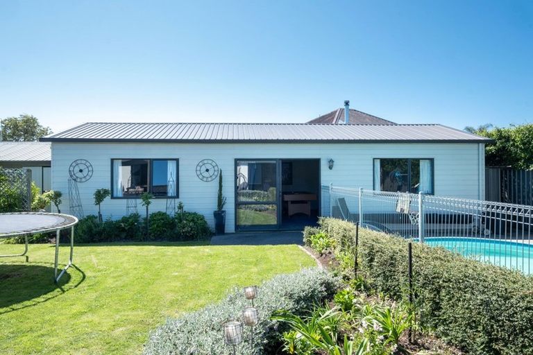 Photo of property in Heynes Place, 29 Heynes Place, Clive, 4102