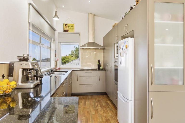 Photo of property in 6b Longwood Lane, Otumoetai, Tauranga, 3110