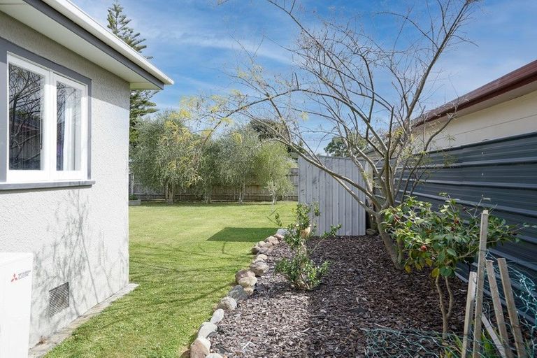 Photo of property in 222 Vogel Street, Roslyn, Palmerston North, 4414