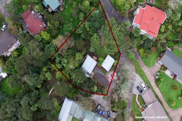Photo of property in 43a West Lynn Road, Titirangi, Auckland, 0604