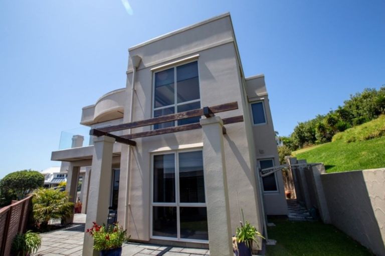 Photo of property in 2/508 Seaforth Road, Bowentown, Waihi Beach, 3177