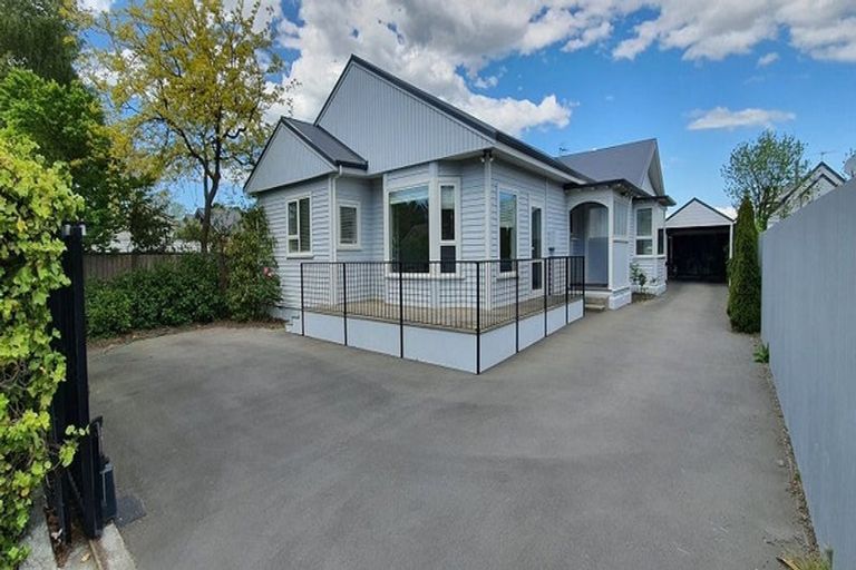 Photo of property in 18 Innes Road, St Albans, Christchurch, 8052
