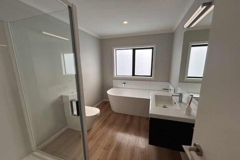Photo of property in 20 Hokio Beach Road, Levin, 5510