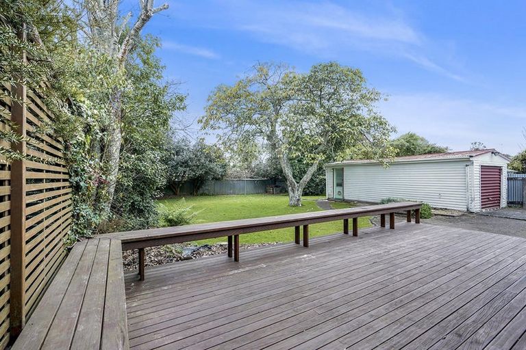 Photo of property in 12 Somme Crescent, Hillcrest, Hamilton, 3216