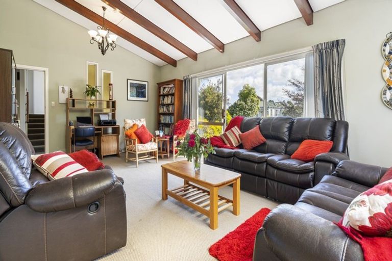 Photo of property in 12 Ariel Street, Stratford, 4332