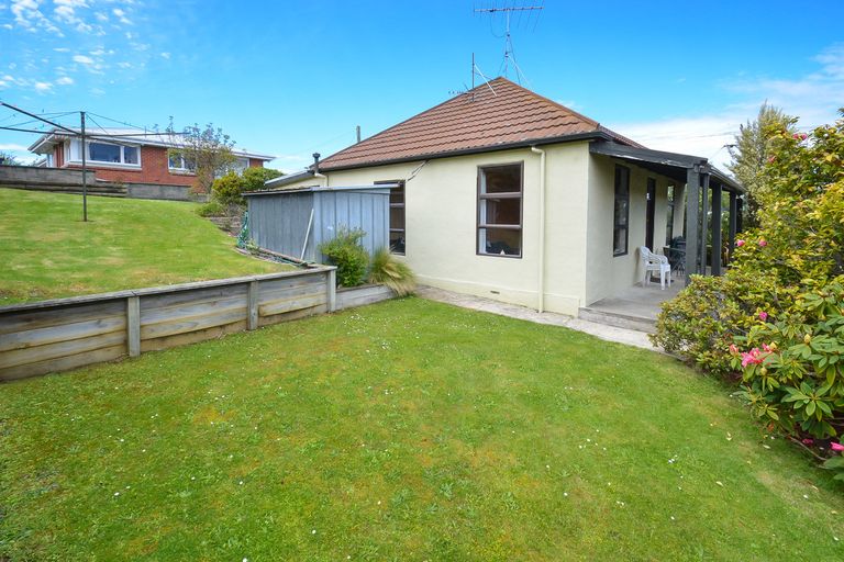 Photo of property in 15 Teignmouth Street, Abbotsford, Dunedin, 9018