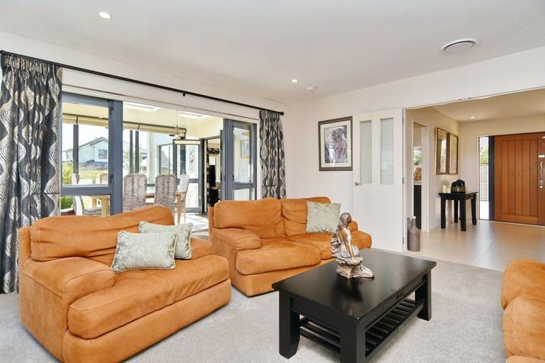 Photo of property in 25 Glencullen Drive, Casebrook, Christchurch, 8051