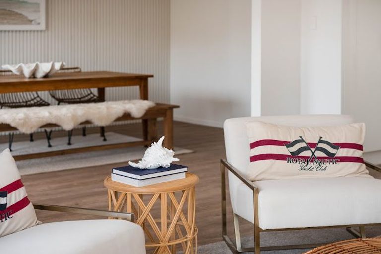 Photo of property in 3/83 Centreway Road, Orewa, 0931