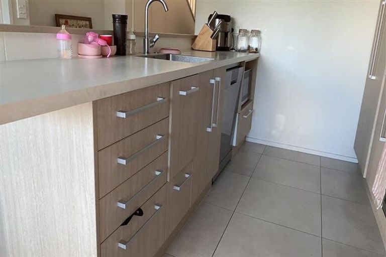 Photo of property in 69 Matairangi Avenue, Totara Heights, Auckland, 2105