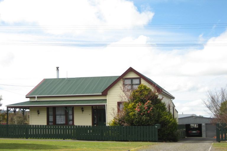 Photo of property in 74 Cordelia Street, Stratford, 4332