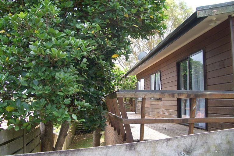 Photo of property in 3/94 Birkenhead Avenue, Birkenhead, Auckland, 0626