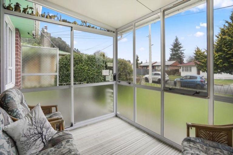 Photo of property in 4 Park Road, Western Heights, Rotorua, 3015