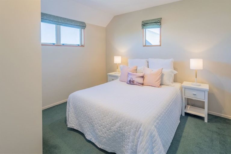 Photo of property in 342 Sawyers Arms Road, Bishopdale, Christchurch, 8053