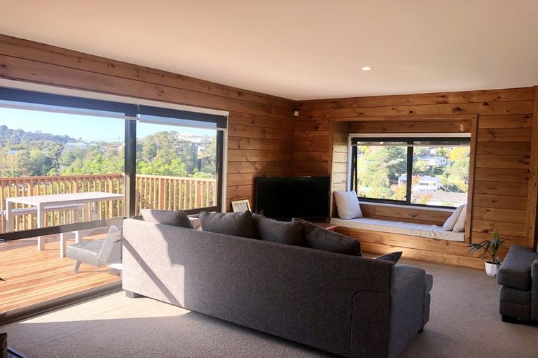 Photo of property in 47 Stillwater Crescent, Stillwater, Silverdale, 0993