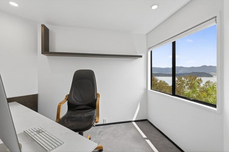 Photo of property in 29 Bayview Road, Charteris Bay, Lyttelton, 8971