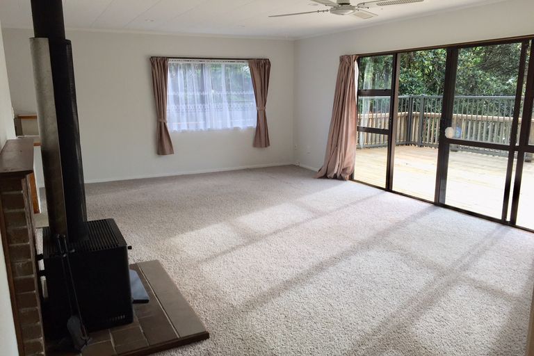 Photo of property in 40 Amokura Drive, Kerikeri, 0230