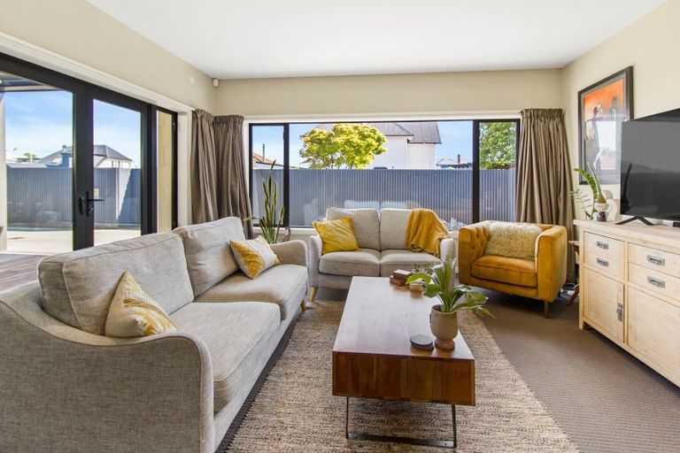 Photo of property in 97c Avenue Road, West End, Timaru, 7910