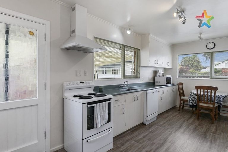 Photo of property in 128 Epuni Street, Epuni, Lower Hutt, 5011