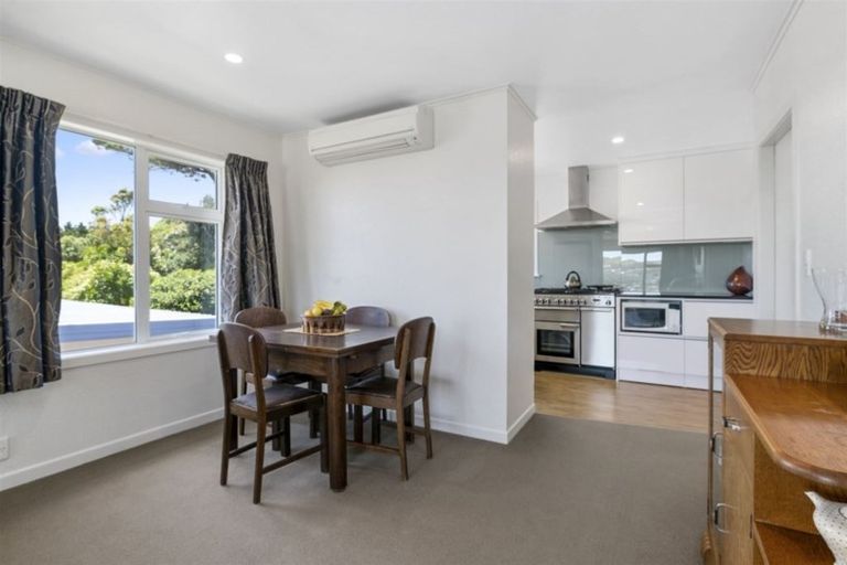 Photo of property in 53 Chesterton Street, Johnsonville, Wellington, 6037