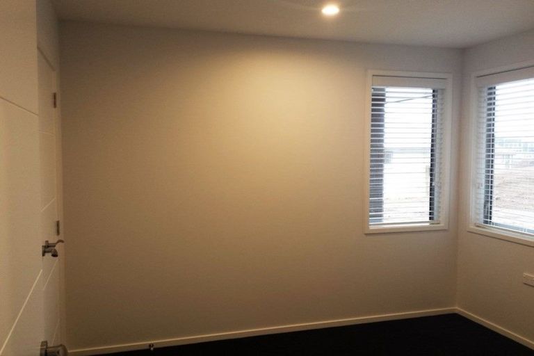 Photo of property in 2 Huetu Place, Bell Block, New Plymouth, 4312