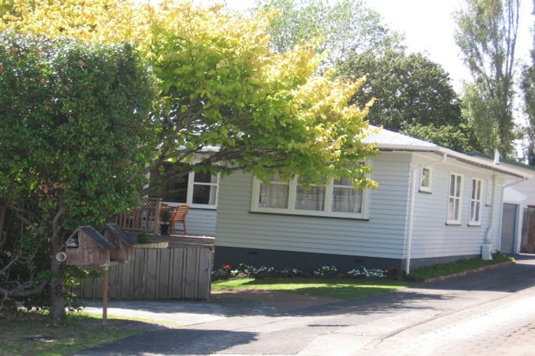 Photo of property in 1/53 Roseberry Avenue, Birkenhead, Auckland, 0626