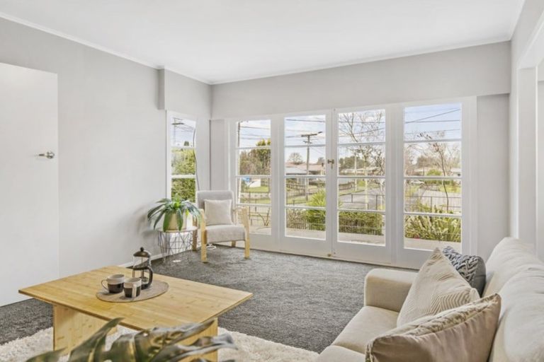 Photo of property in 10 Anderson Road, Deanwell, Hamilton, 3206