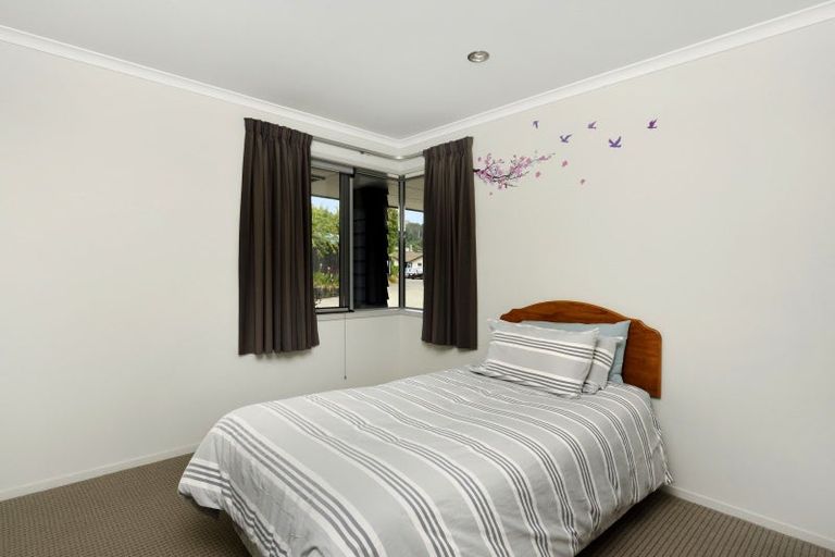 Photo of property in 23 Woodstock Place, Stoke, Nelson, 7011