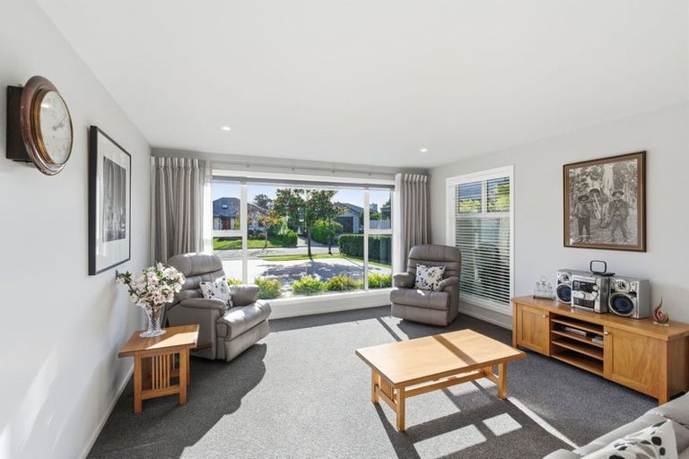 Photo of property in 5 Guardsman Place, Prebbleton, 7604