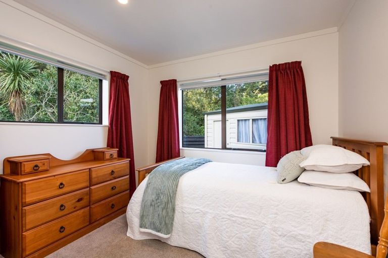 Photo of property in 30 Millhaven Place, Otaki, 5512