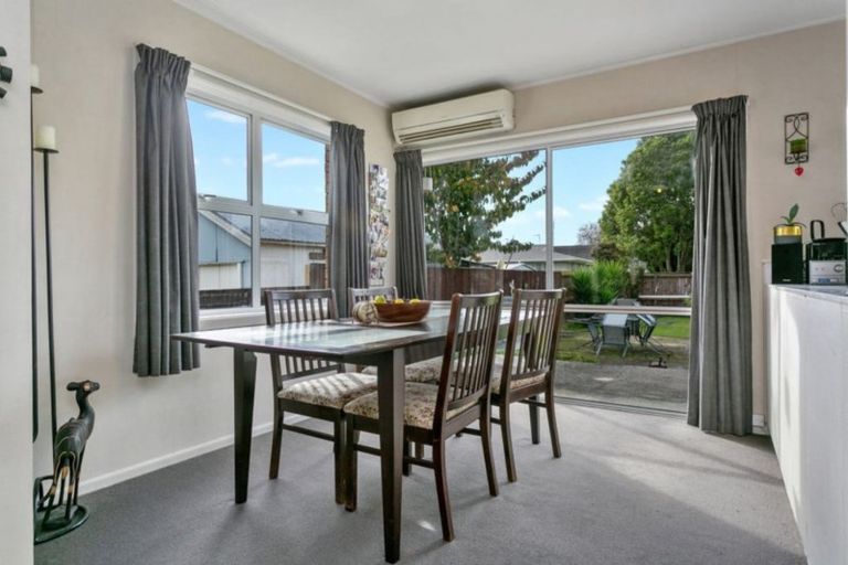 Photo of property in 19 Vogel Street, Cambridge, 3434