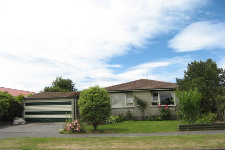 Photo of property in 25 Cob Crescent, Woolston, Christchurch, 8062
