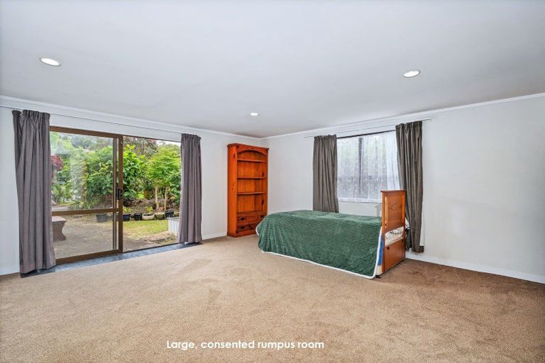 Photo of property in 8 Parkland Place, Whitianga, 3510