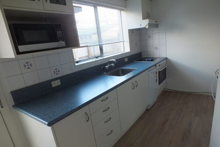 Photo of property in 2/34 Devon Street, Sydenham, Christchurch, 8023