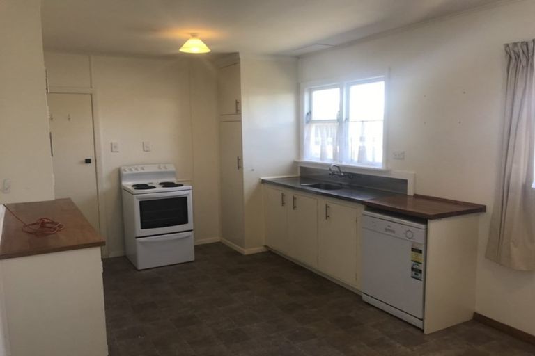 Photo of property in 31 Trevethick Grove, Woburn, Lower Hutt, 5010