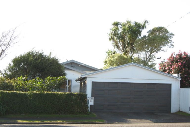Photo of property in 26 Glen Almond Street, New Plymouth, 4310