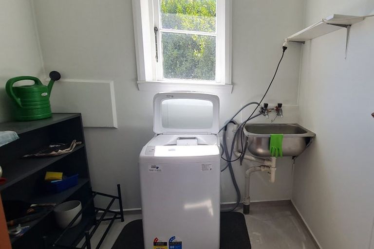 Photo of property in 133 Waiwhetu Road, Waterloo, Lower Hutt, 5011