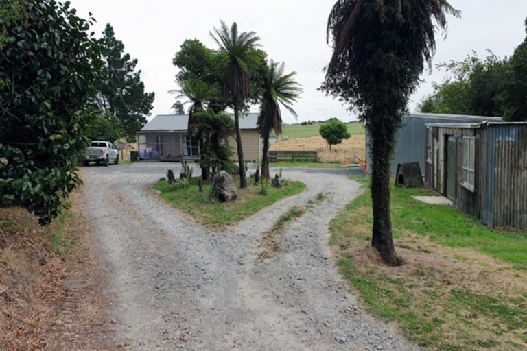 Photo of property in 65 Paeroa Street, Mamaku, 3020