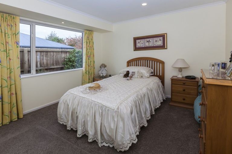 Photo of property in 22 Creedon Glen, Casebrook, Christchurch, 8051