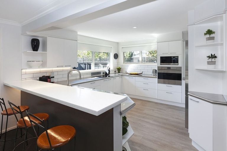 Photo of property in 99 Leinster Road, Merivale, Christchurch, 8014