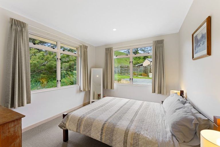 Photo of property in 122 Mickell Road, Hautere, Otaki, 5582