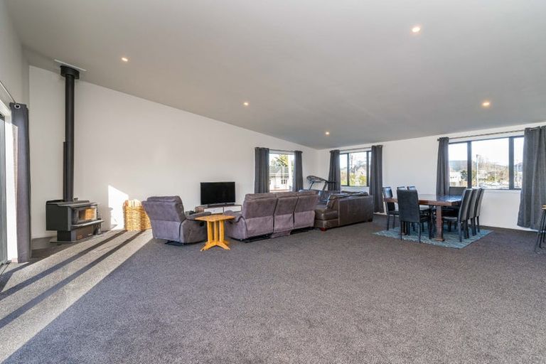 Photo of property in 22 Ajax Street, Milton, 9220