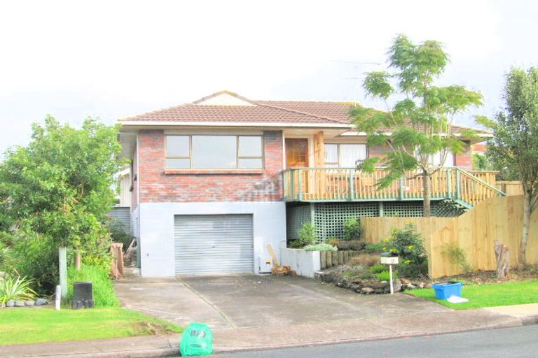 Photo of property in 9 Rosario Crescent, Red Beach, 0932