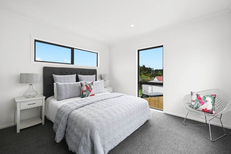 Photo of property in 2/12 Mcewan Place, Fitzroy, Hamilton, 3206