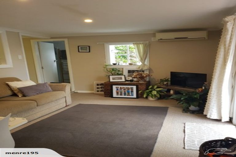 Photo of property in 26 Northland Road, Northland, Wellington, 6012