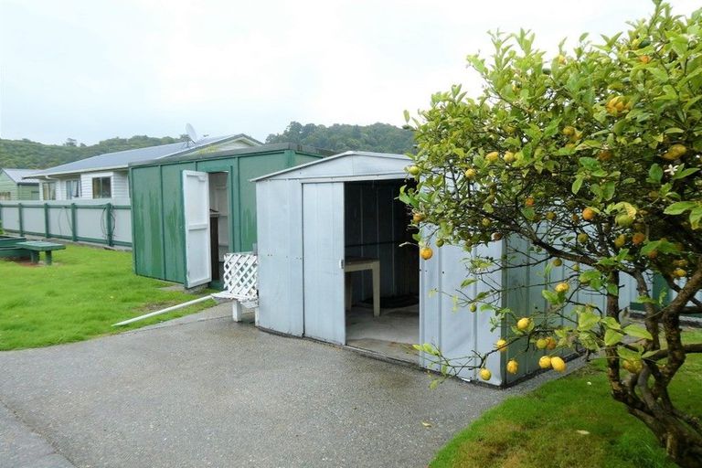 Photo of property in 102 Marsden Road, Greymouth, 7805