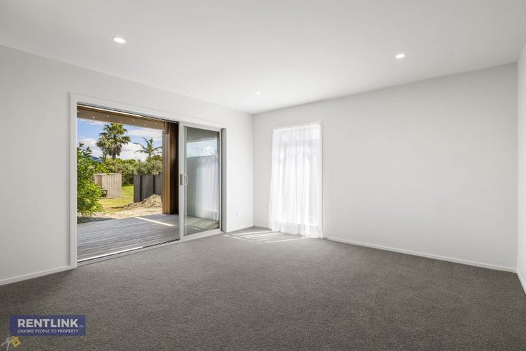 Photo of property in 986 Papamoa Beach Road, Papamoa Beach, Papamoa, 3118