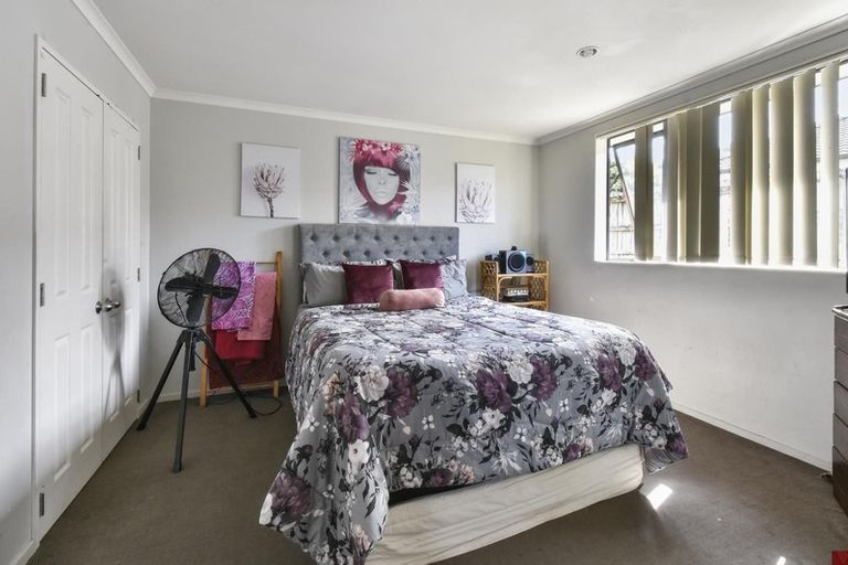 Photo of property in 9 Nykki Place, Papakura, 2110