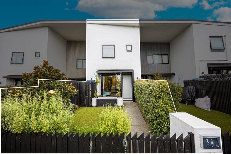 Photo of property in 34 Walter Merton Road, Hobsonville, Auckland, 0616