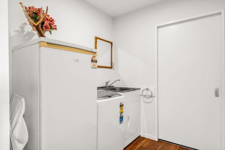 Photo of property in 9 Minerva Crescent, Woodend, 7610